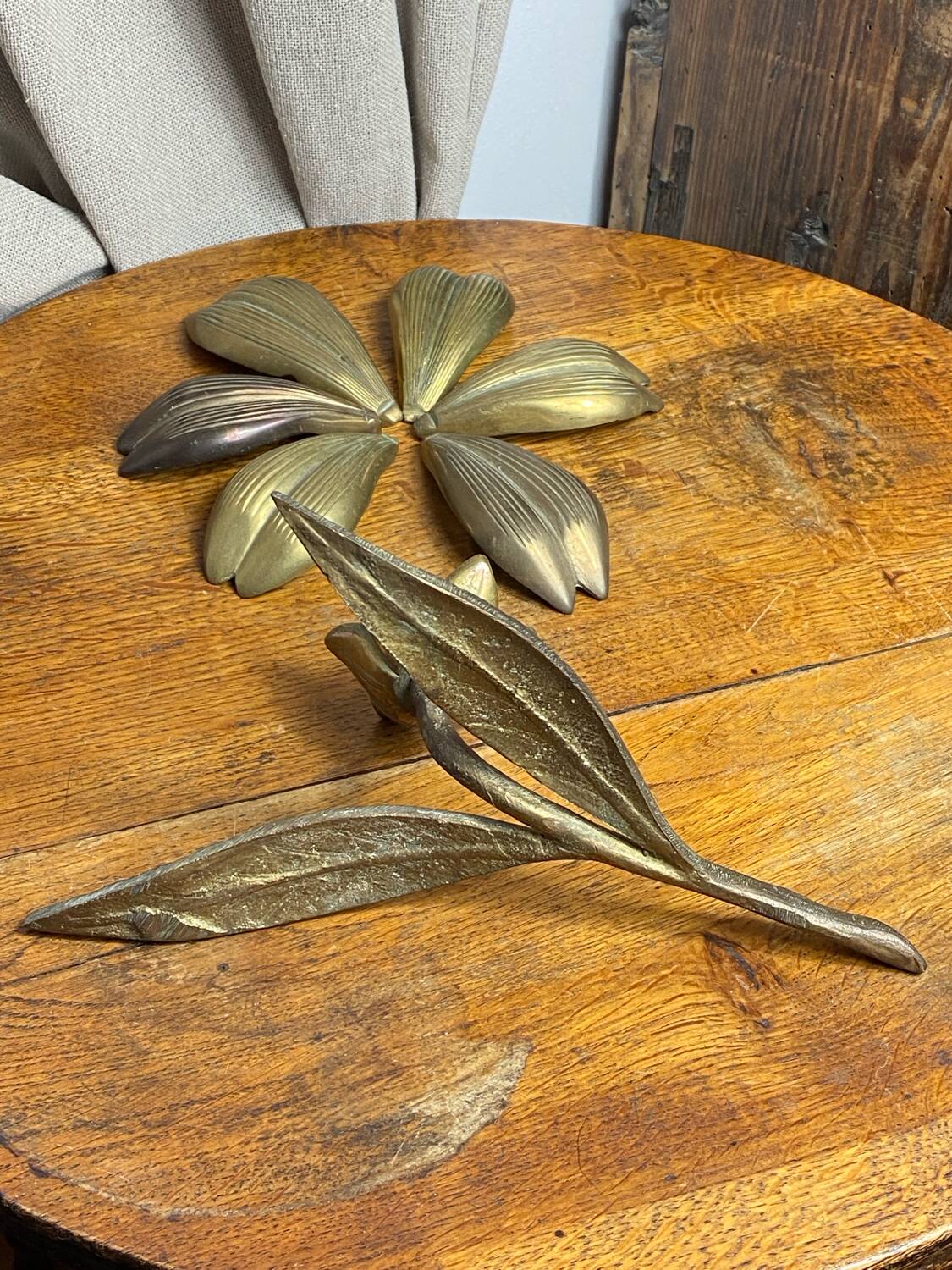 Cendrier fleur en bronze 