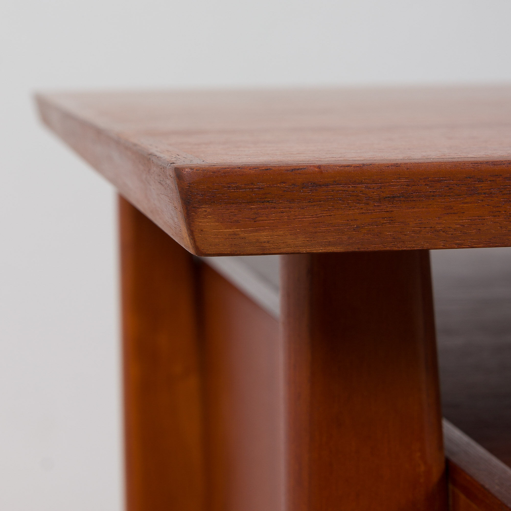 Danish mid century modern teak desk in teak with 4 drawers, 1960s
