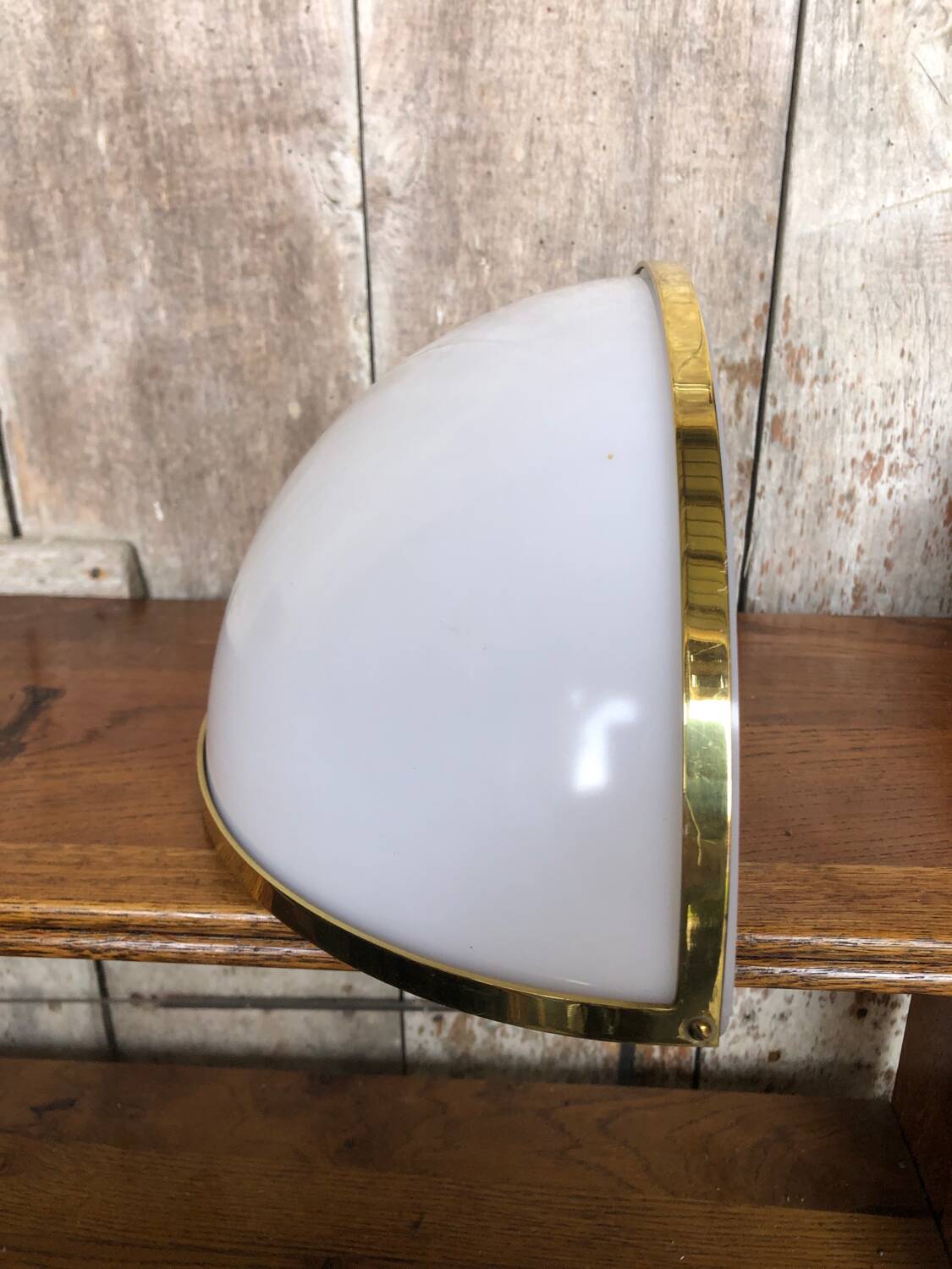 Old metalarte half moon plastic wall lamp + vintage metal support