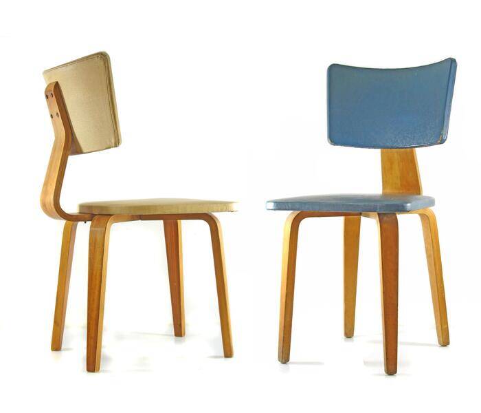 Vintage set of two Cor Alons chairs – bent plywood & blue and cream skai upholstery – 1950s Dutch design