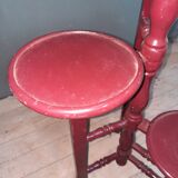Pot door in red lacquered wood