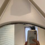 Round mirror hay
