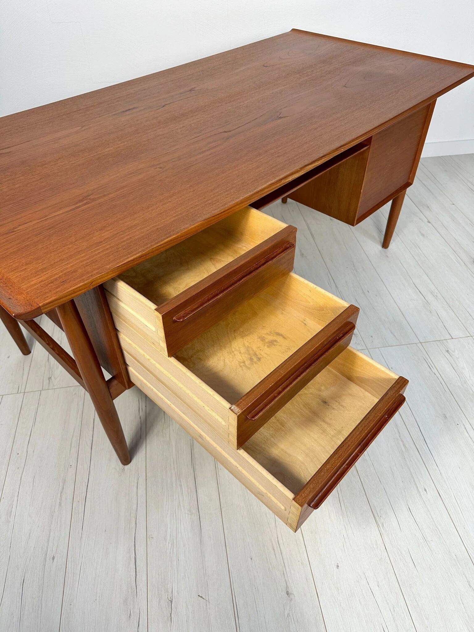 1960s vintage Danish mid-century teak writing desk by Arne Vodder for H.P. Hansen