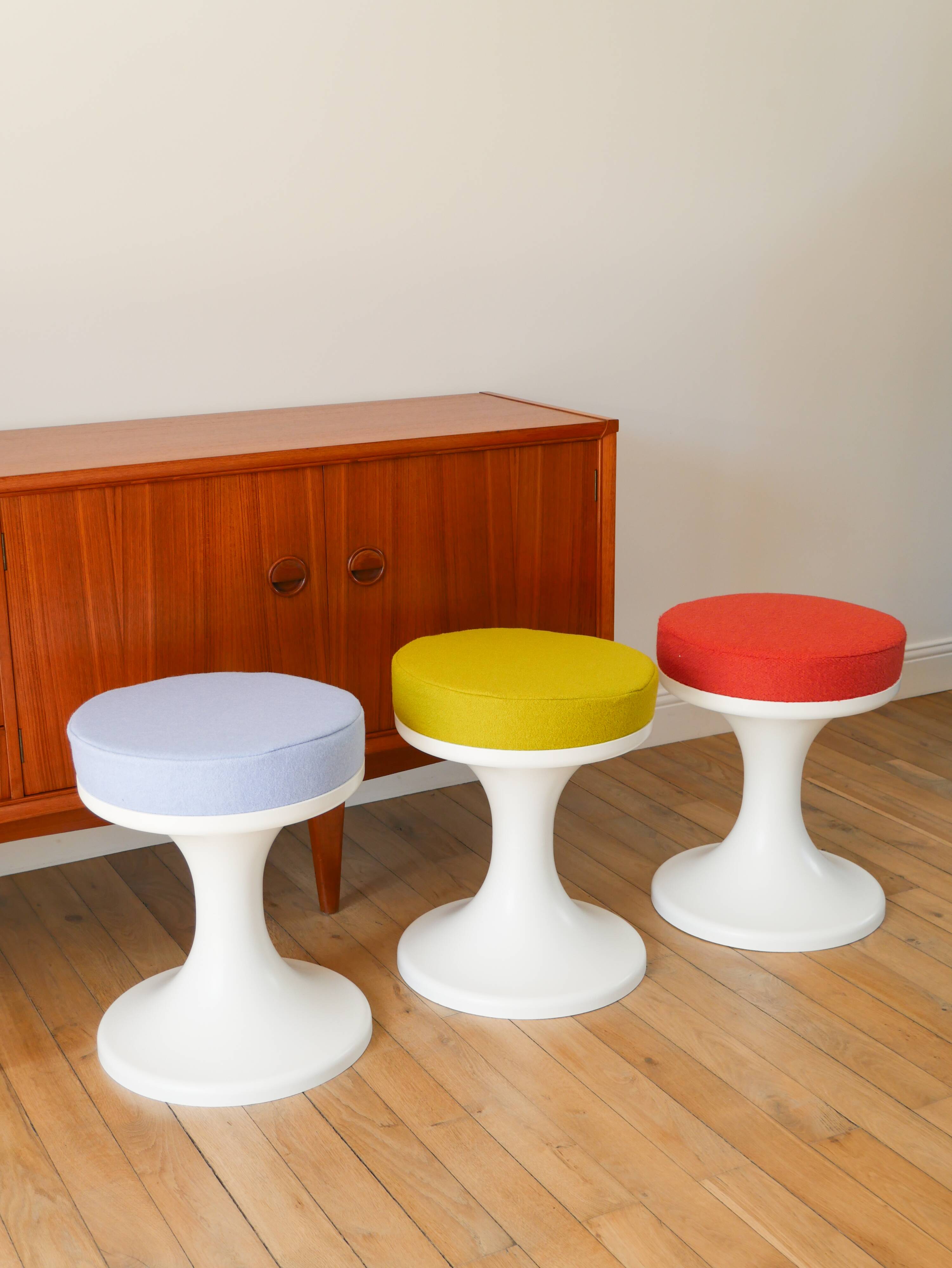 Tulip stool in Plastic and Wool, Baby Blue, Space Age Design, 1970