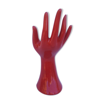 Red hand