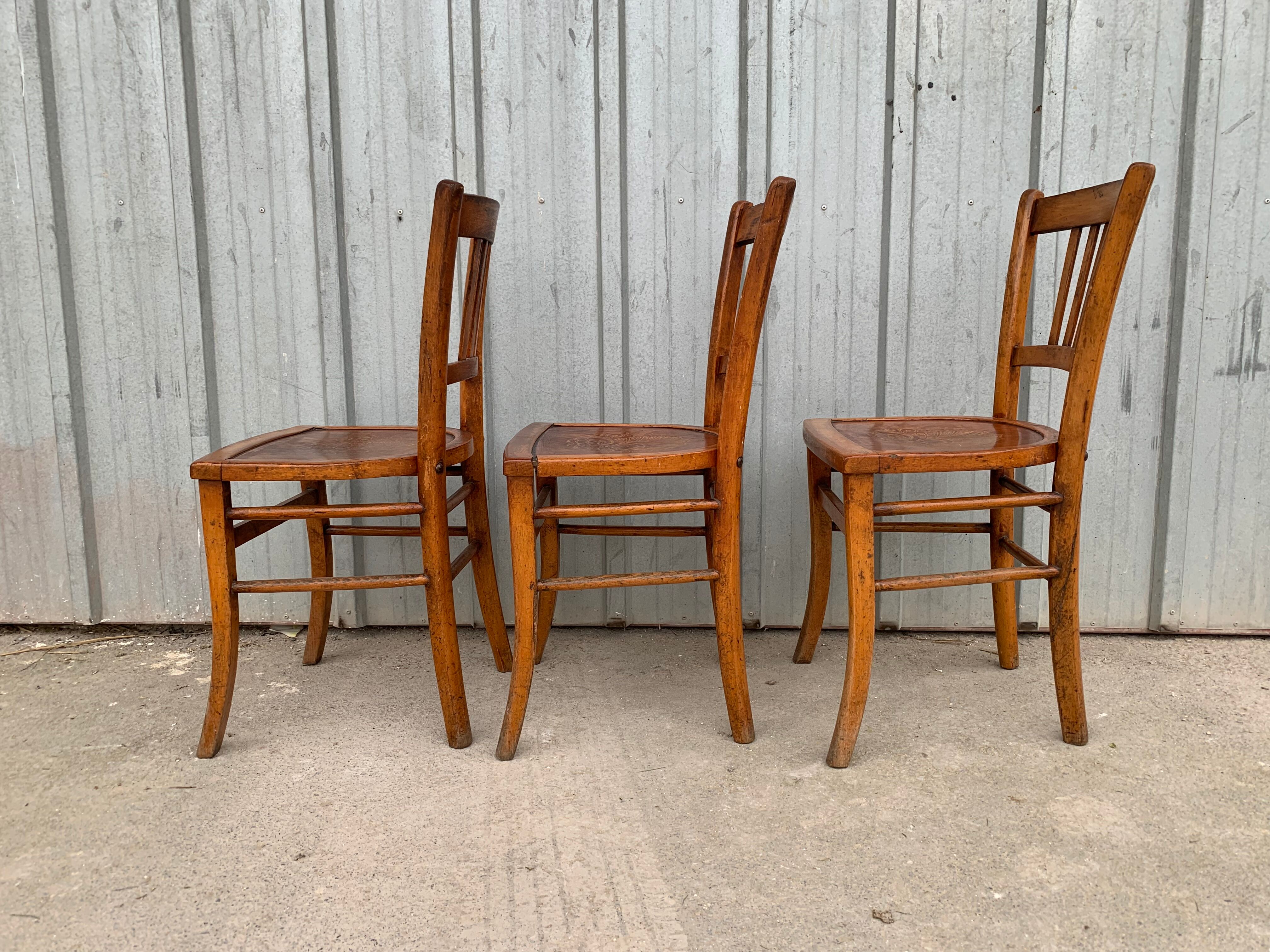 Suite de 3 chaises de bistrot Luterma