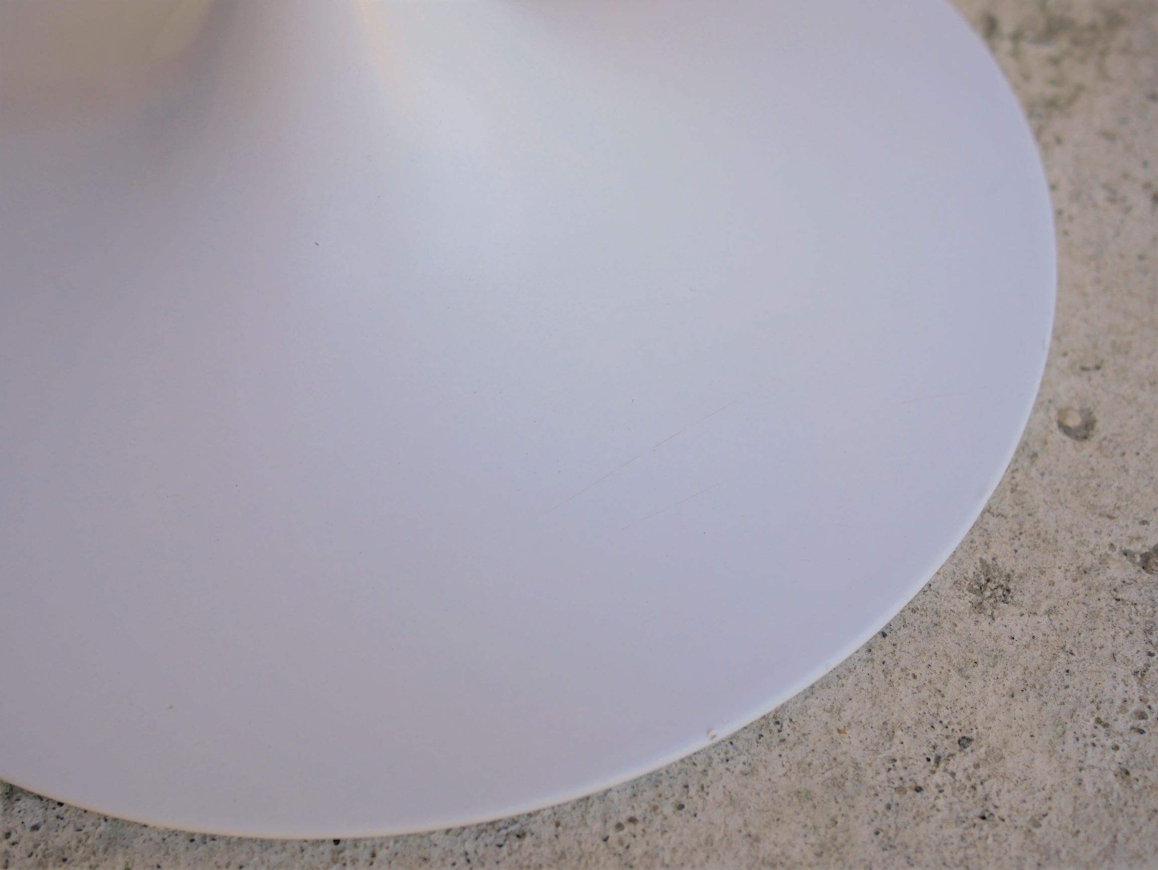 Tulip side table by Eero Saarinen for Knoll International Editions