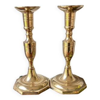 Duo of brass candlesticks
