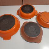 6 cast iron dishes Le Creuset