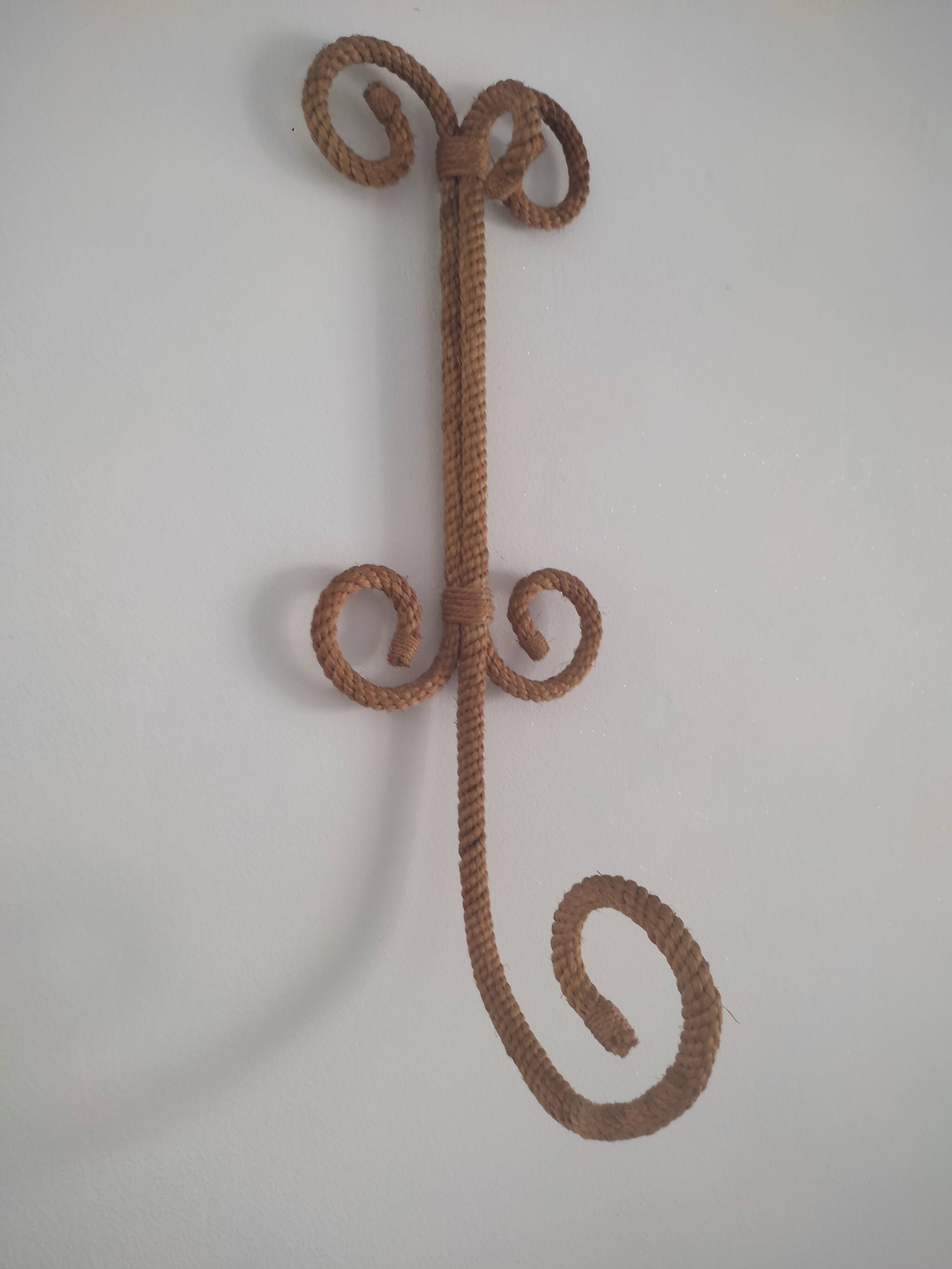 Rope wall lamp