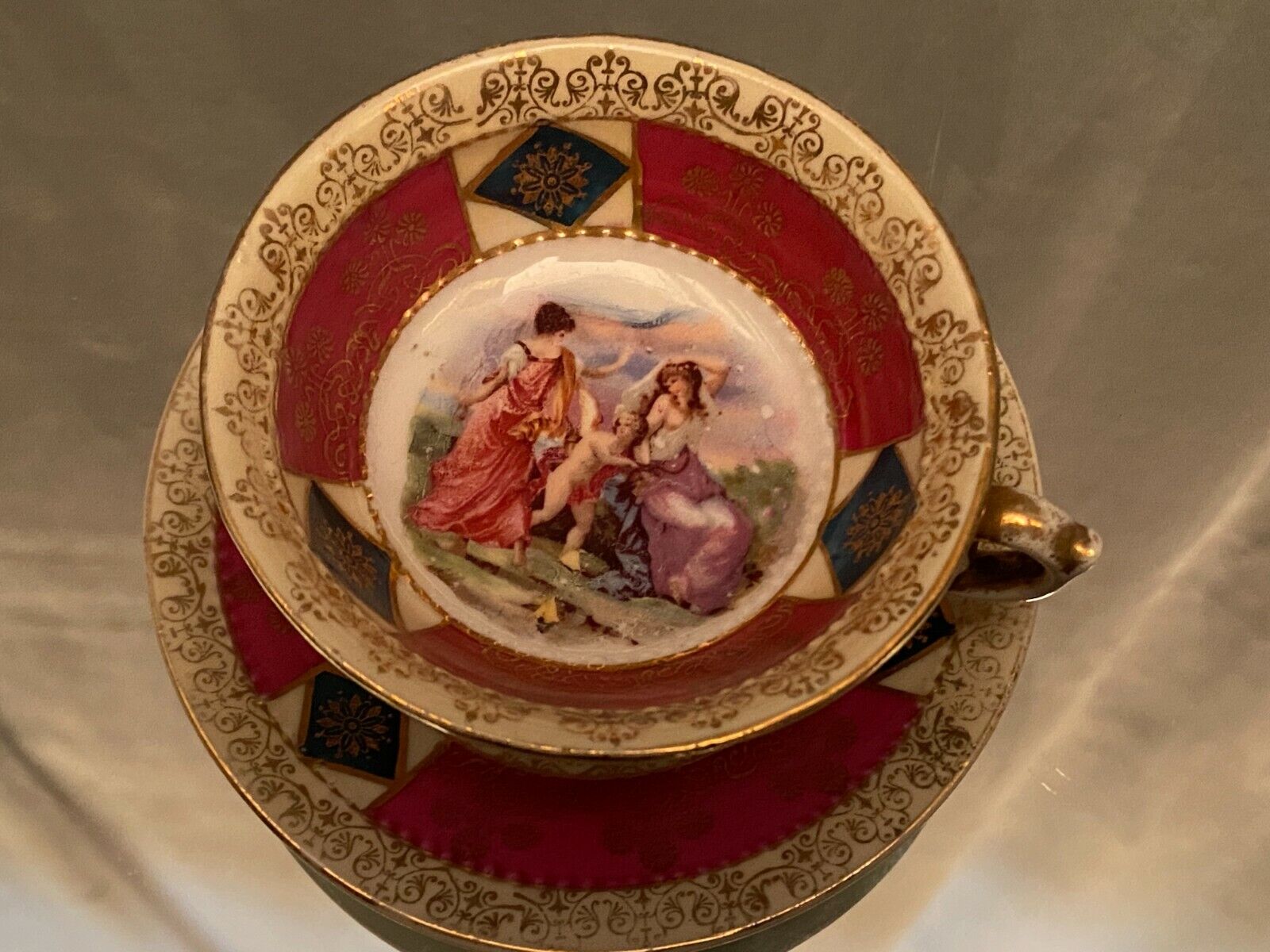Porcelain sub-cup cup erdmann schlegelmilch cherub and women in antique