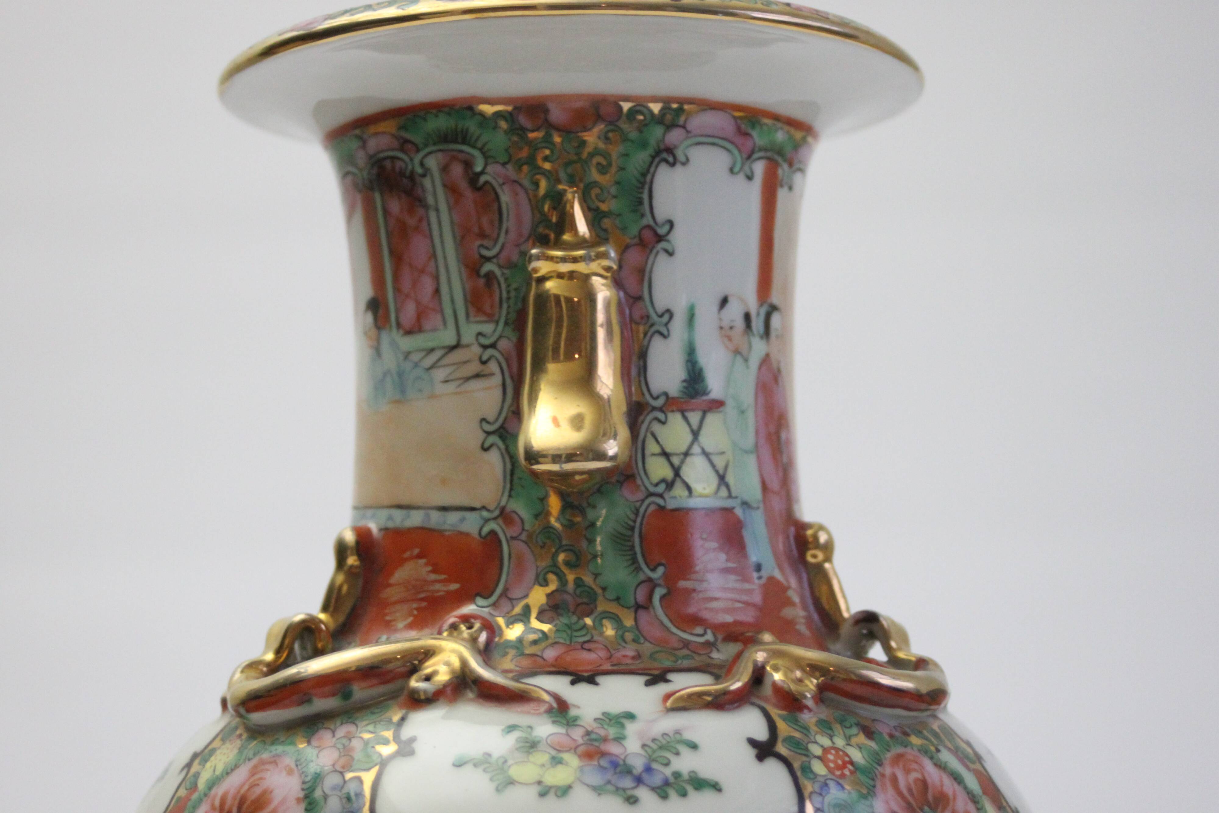 Chinese Canton rose medallion vase, early 20th century
