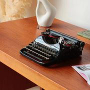 Bureau danois en teck vintage – Domino Møbler (années 60)
