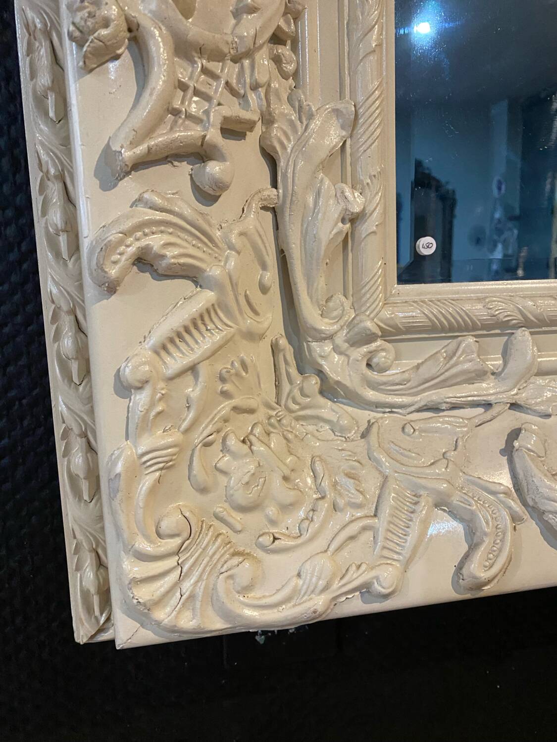 Large white mirror Kare Design