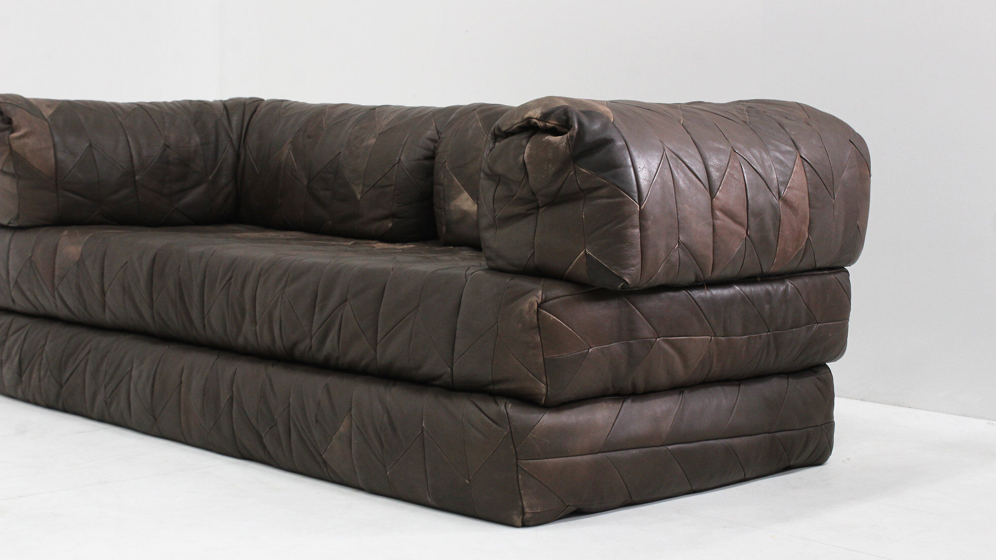 Canapé vintage en cuir patchwork des années 1970