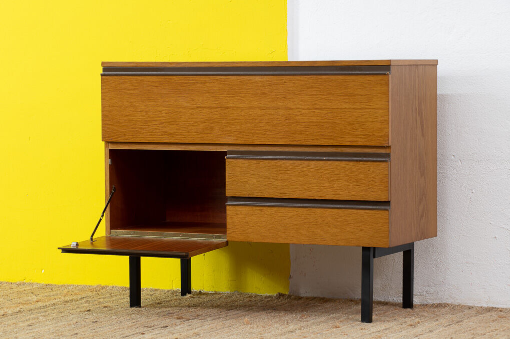 Vintage Scandinavian Chest of Drawers – 100 cm