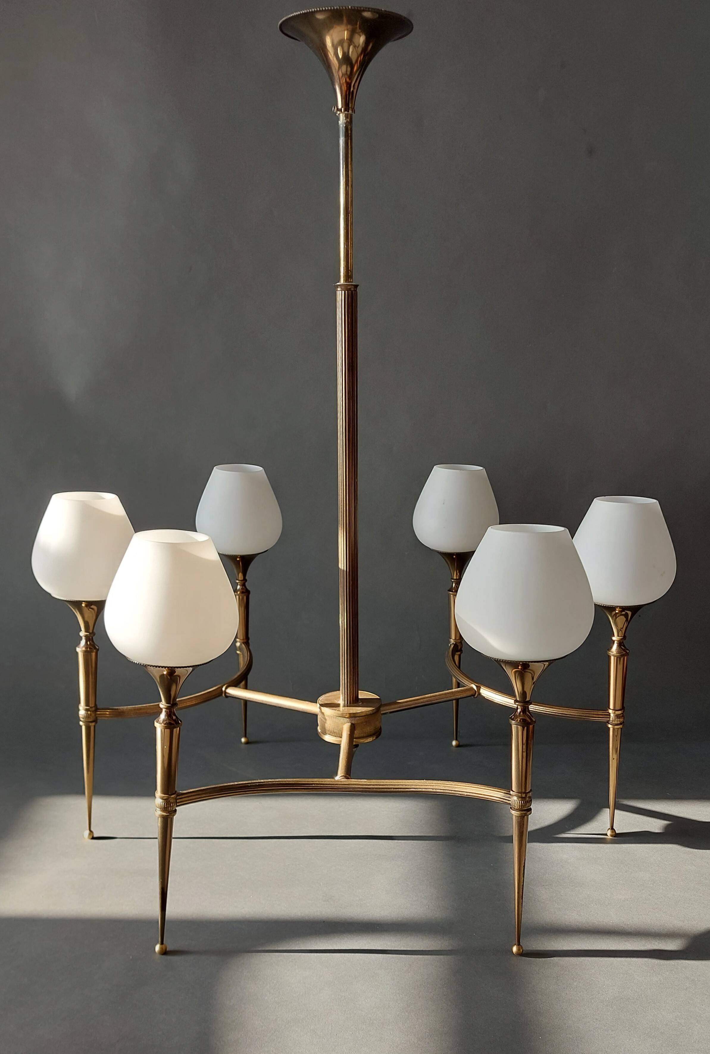 Chandelier in gilded brass and white opalines with 6 lights 1960.