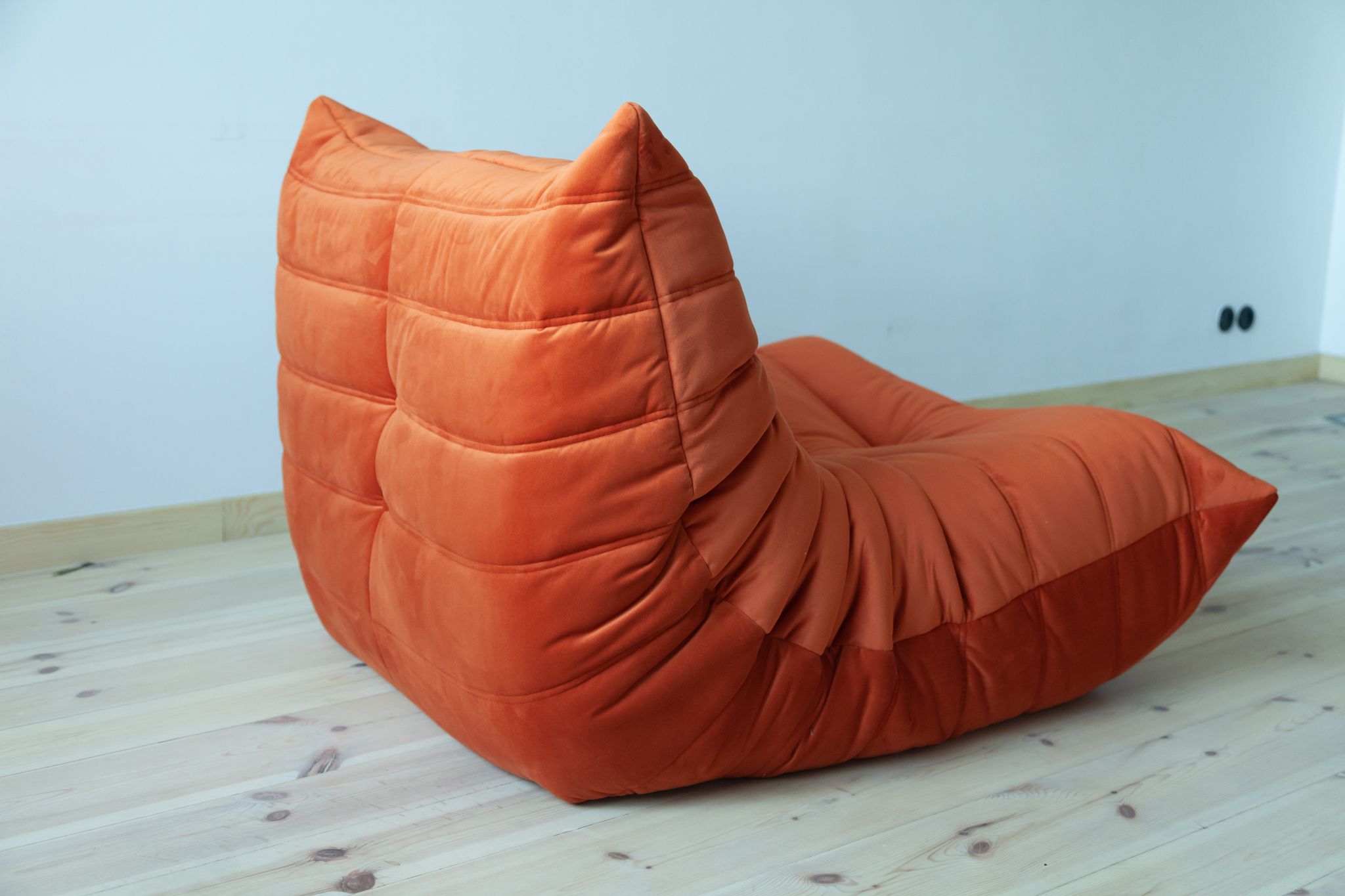 Togo armchair model designed by Michel Ducaroy 1973