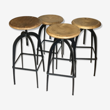 Lot de 4 tabourets de bar industriels