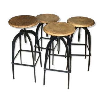 Lot of 4 industrial stools
