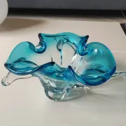 Large Vide Poche/Ashtray Murano. Made of blown art glass. Diameter 28 cm.