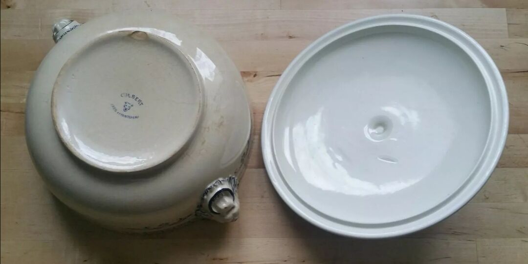 Lions head soup Colbert Creil and Montereau