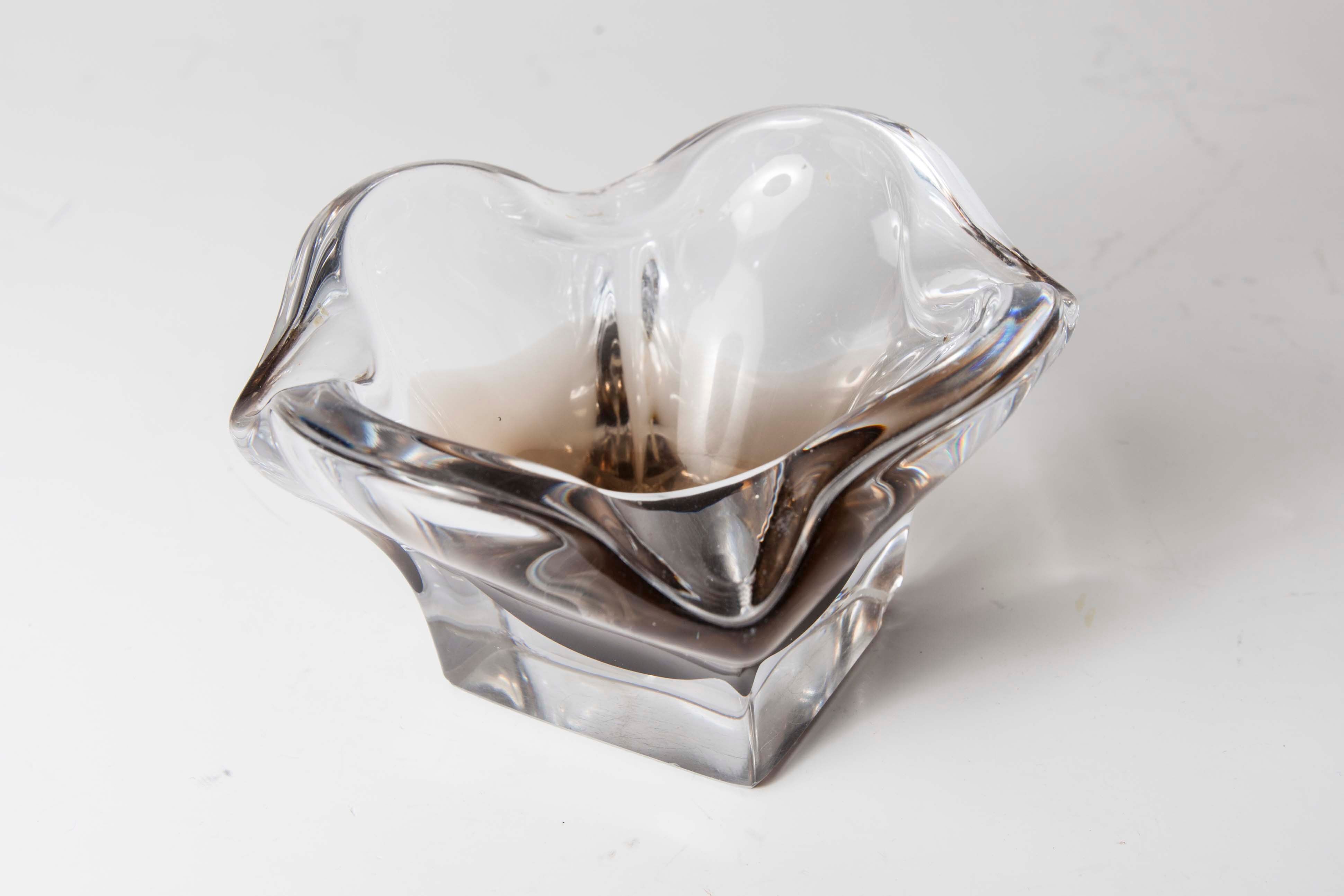 Murano ashtray transparent and smoked flower shape