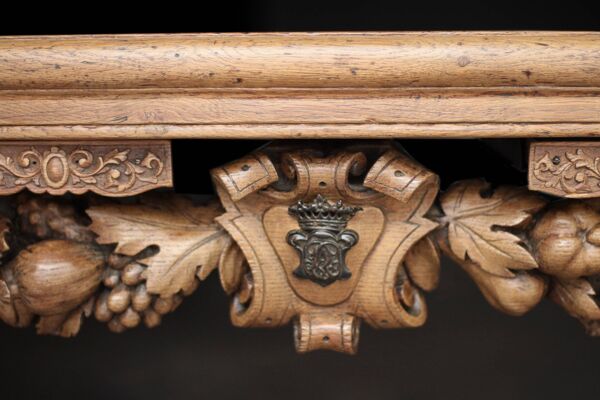 Exceptionnelle console desserte en chêne (18eme). Magnifique travail