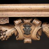 Exceptional oak serving console (18th century). Magnificent work