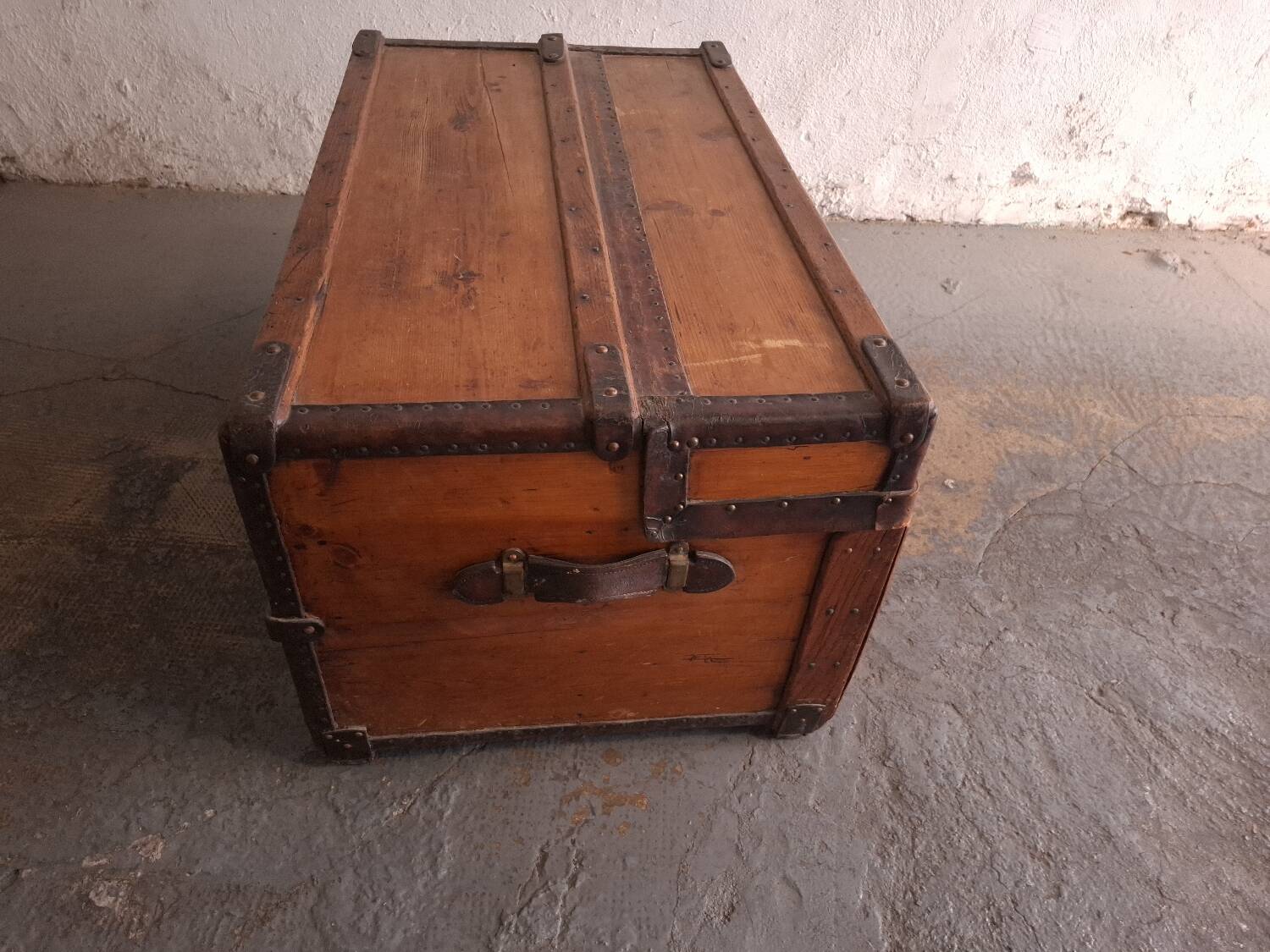 Malle de rangement en bois