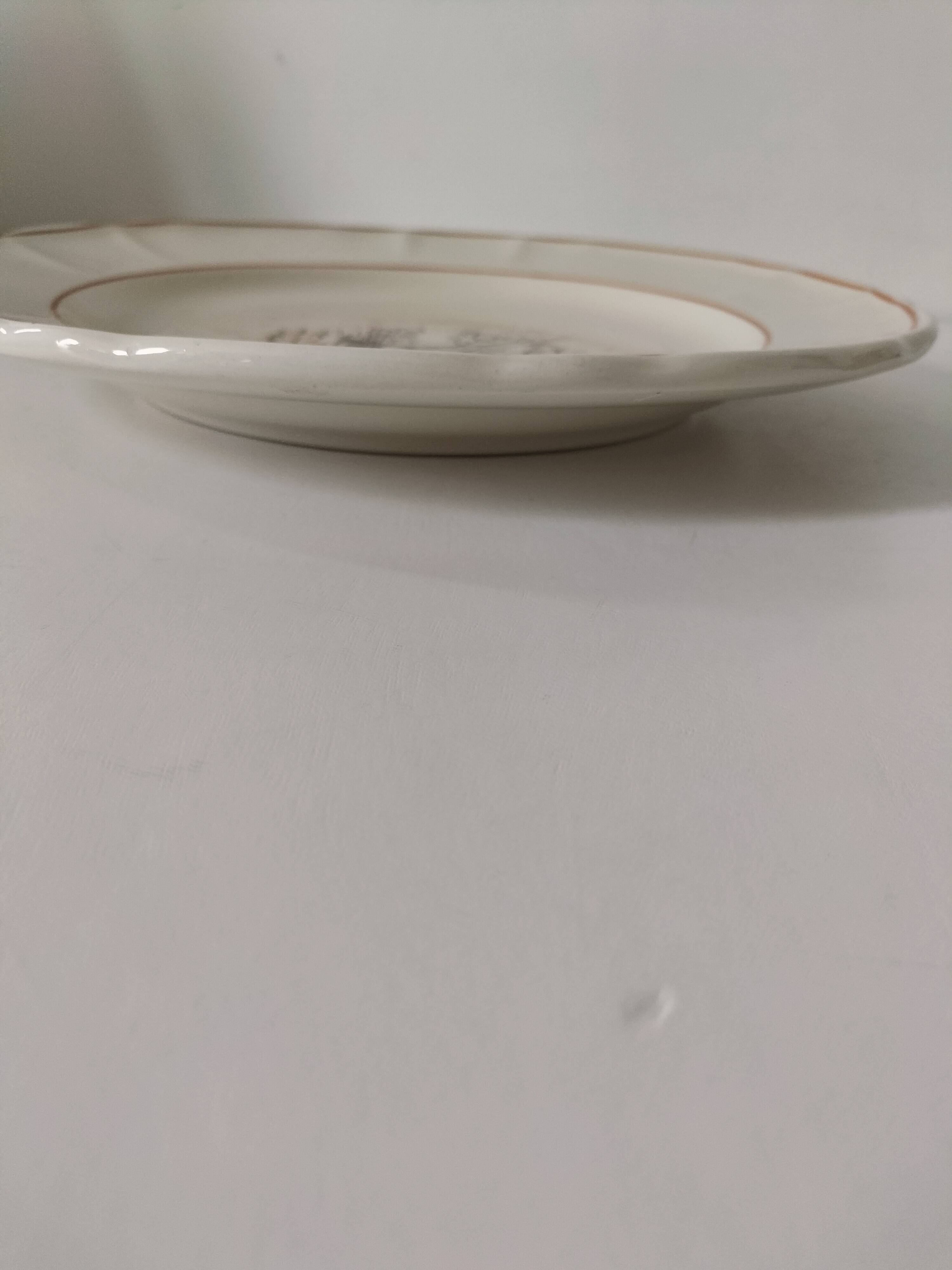 Large vintage Italian earthenware platter with cottage decoration – 1950s-1970s