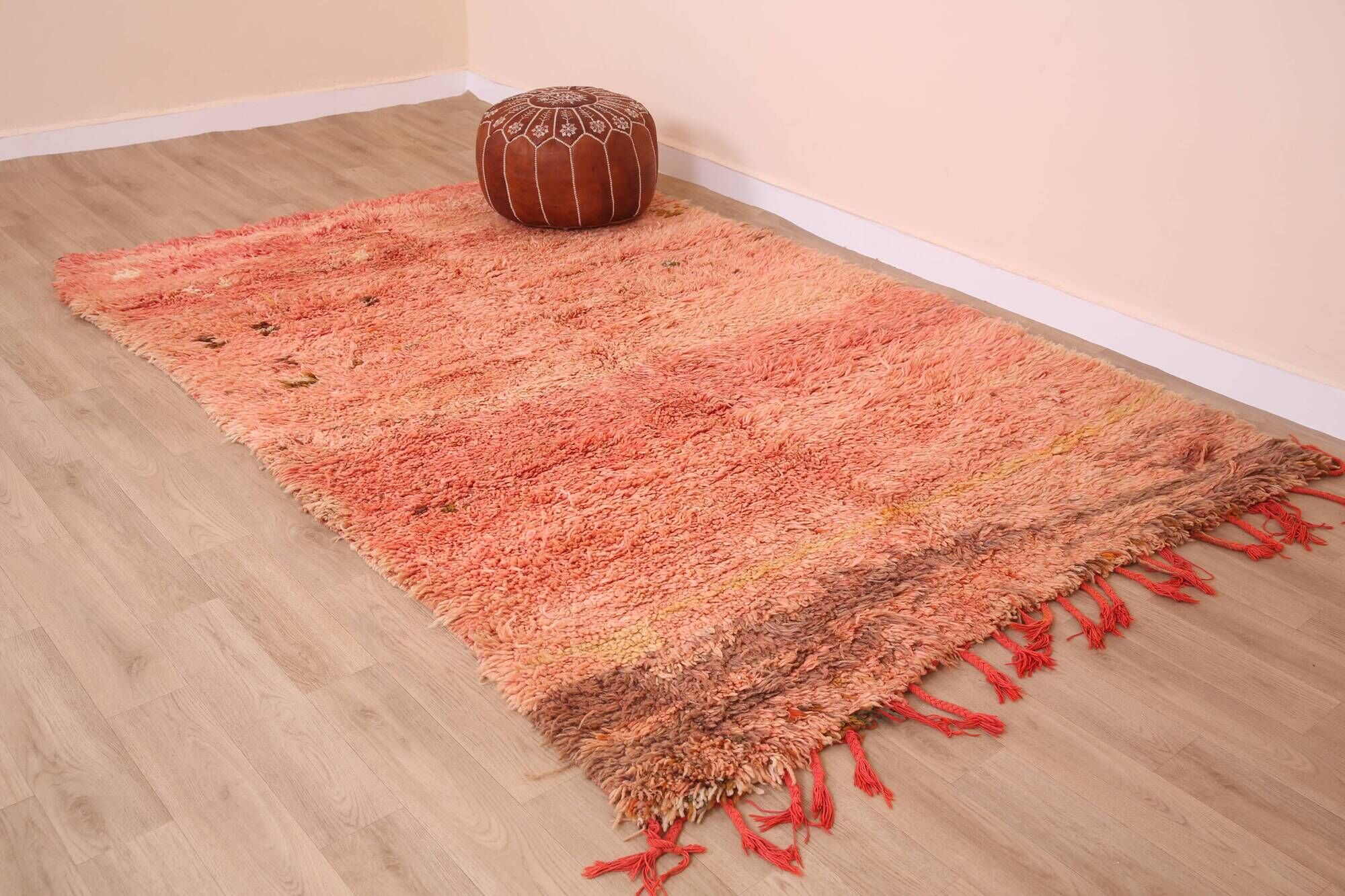 Peach Vintage Moroccan 175 x 246 cm, Berber Wool Rug Handmade, Boho Rug