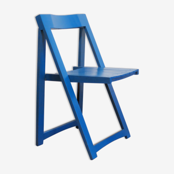 Folding chair