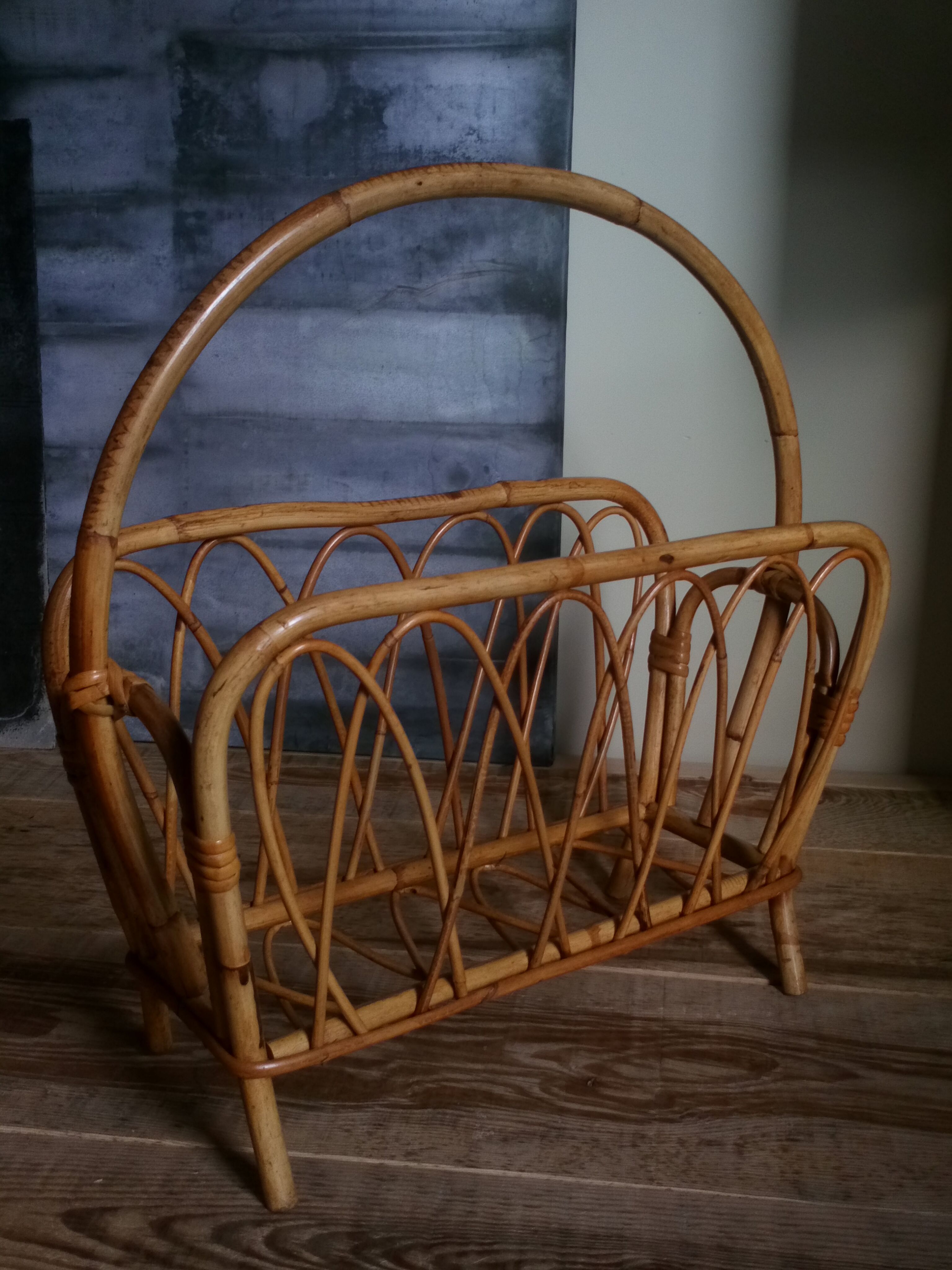 Rattan magazine holder 50s