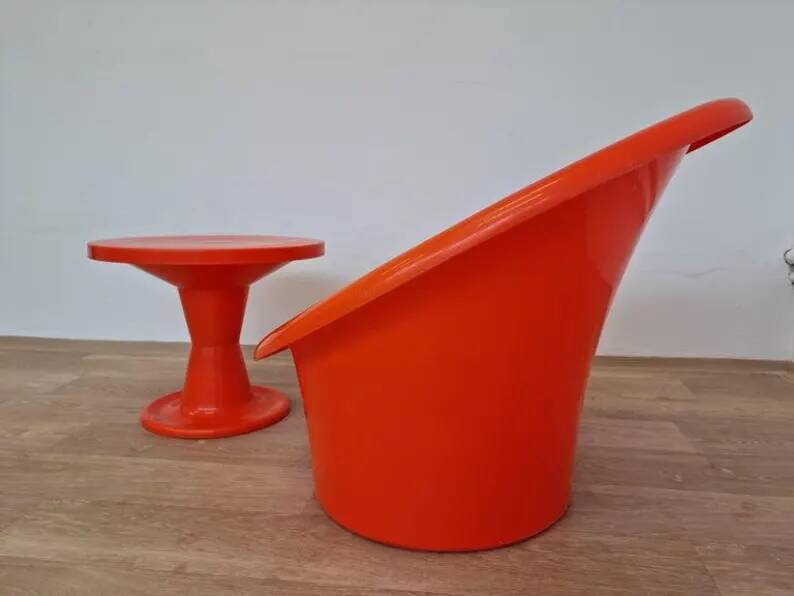 Skopa Lounge Chair and Table, Ole Gjerløv Knudsen & Torben Lind, Ikea, 1970s
