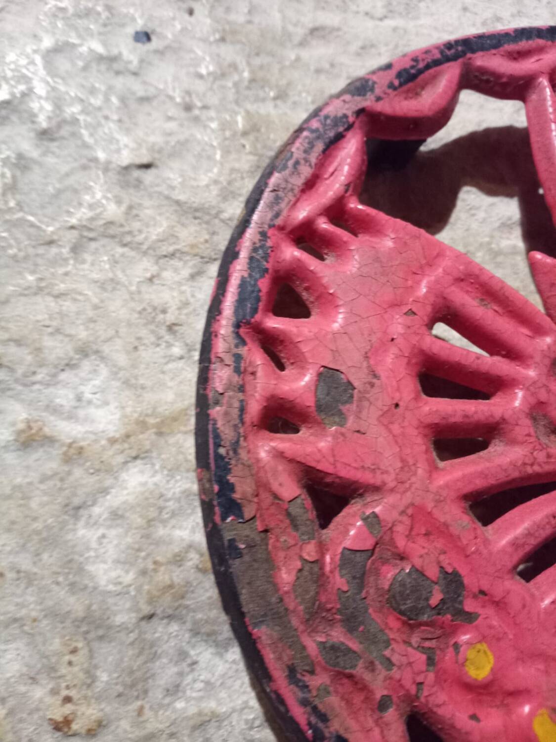 Vintage cast iron trivet