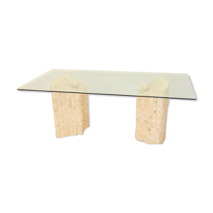 Table à manger en pierre