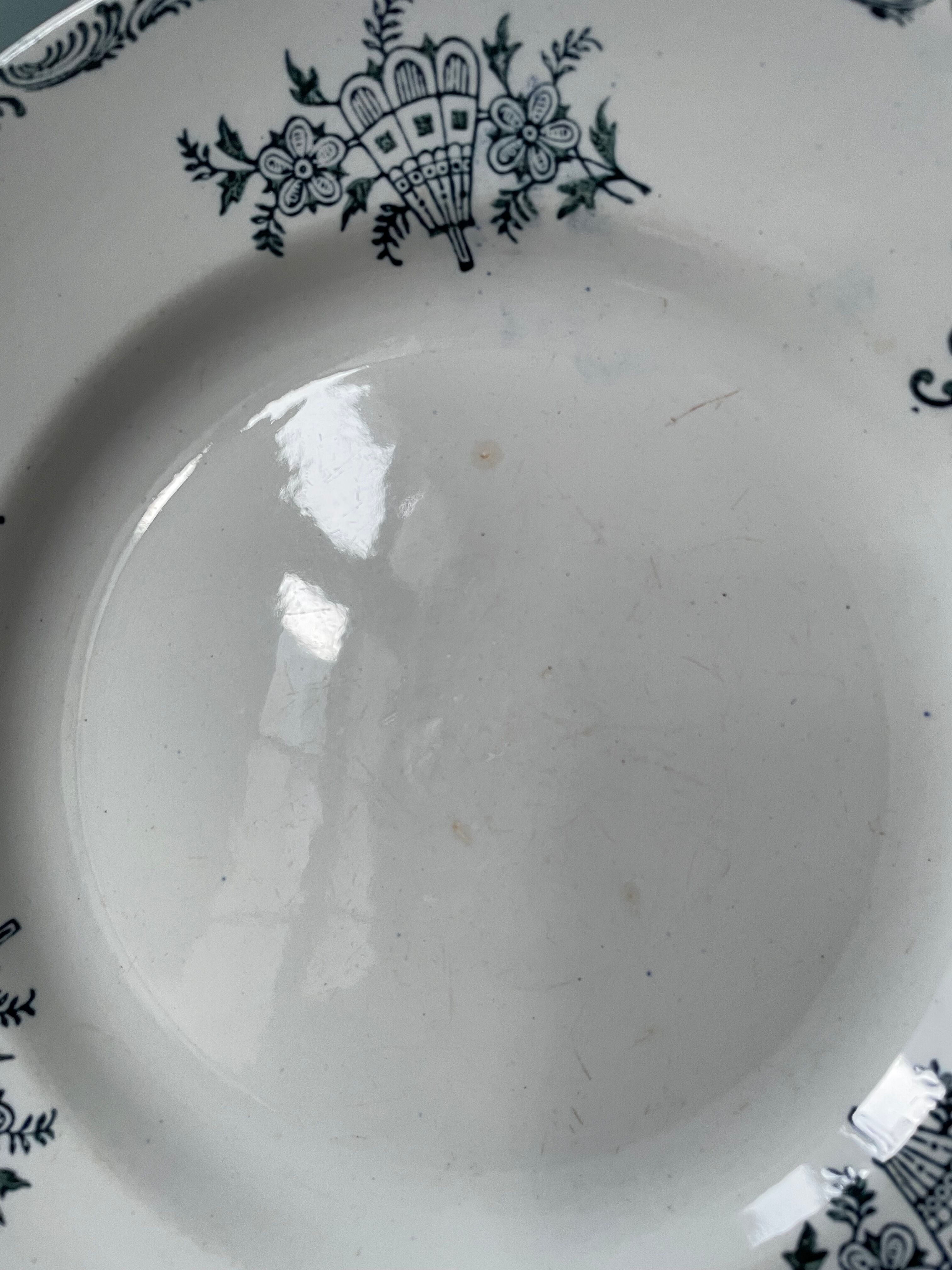 Set of 10 flat plates numbered terre de fer xixème st amand