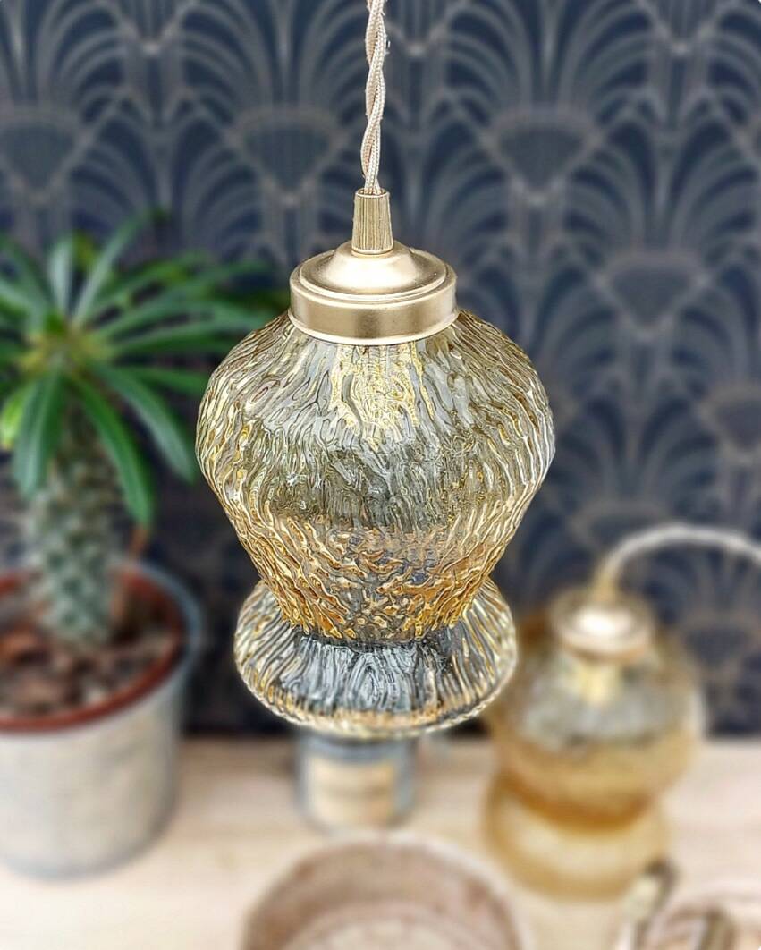 Vintage amber portable lamp