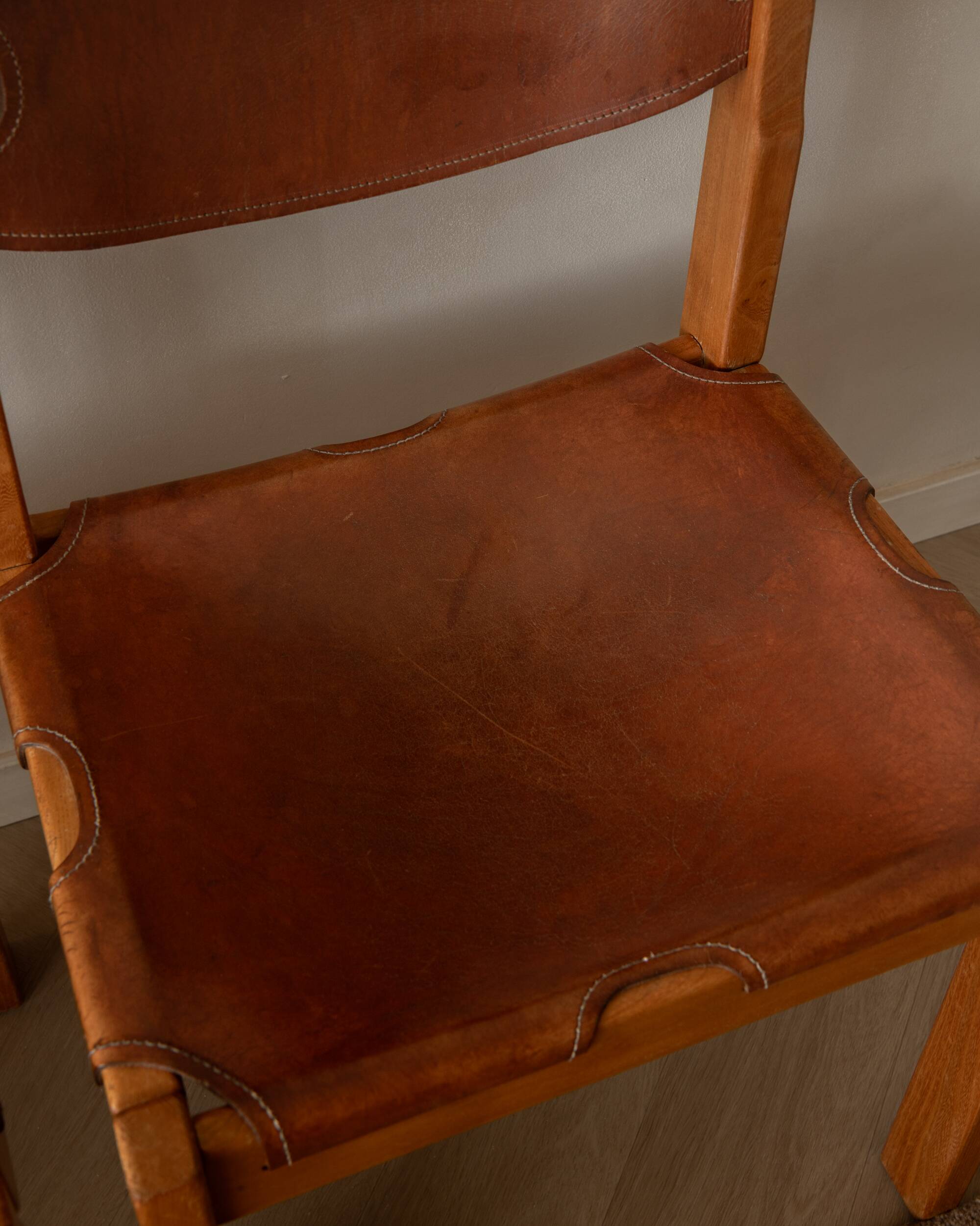Brutalist Elm and Leather Dining Chairs by Maison Regain, 1970s, Set of 4