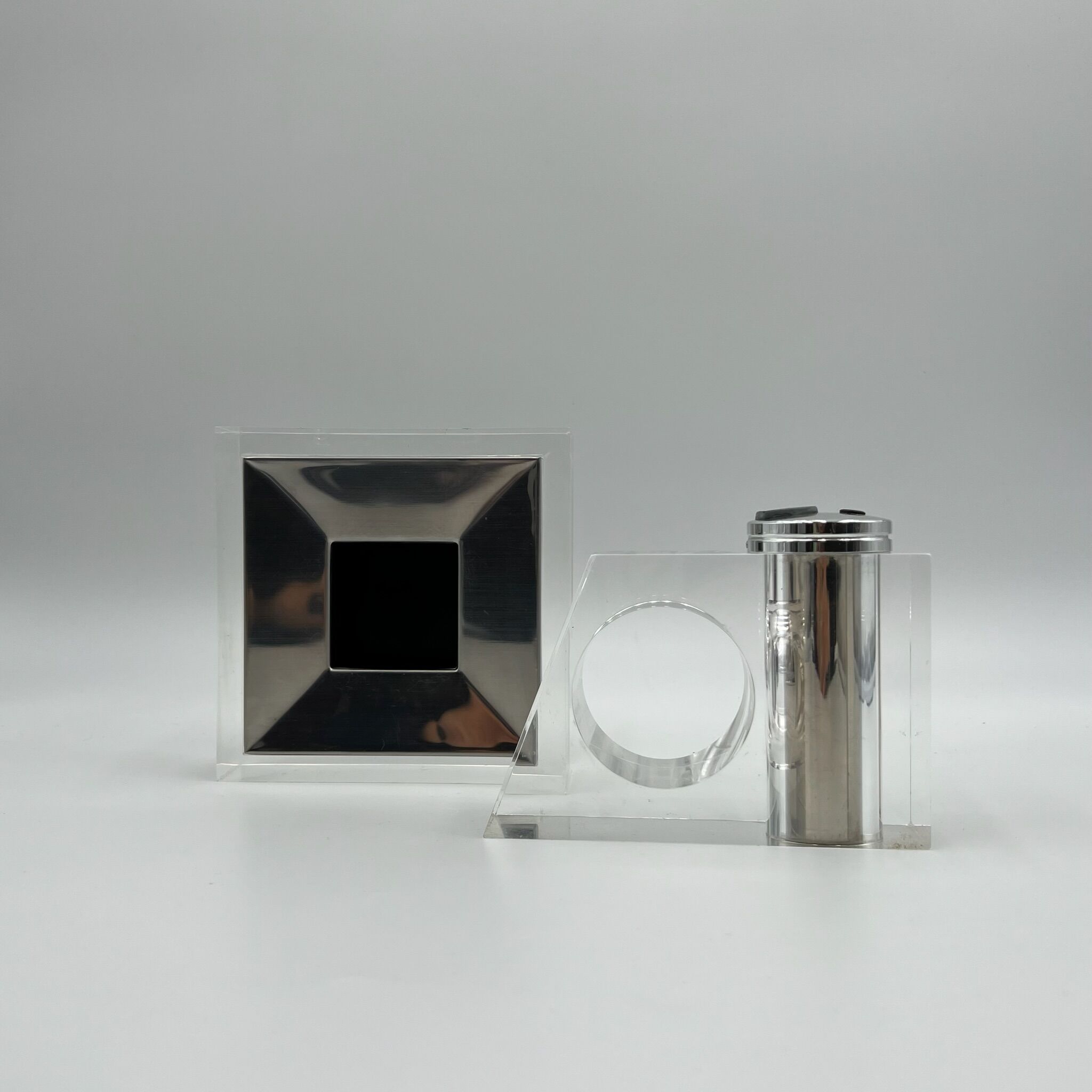 Fabio Manlio Ciocca Guzzini 70s, vintage plexiglass italian design - catchall ashtray and lighter