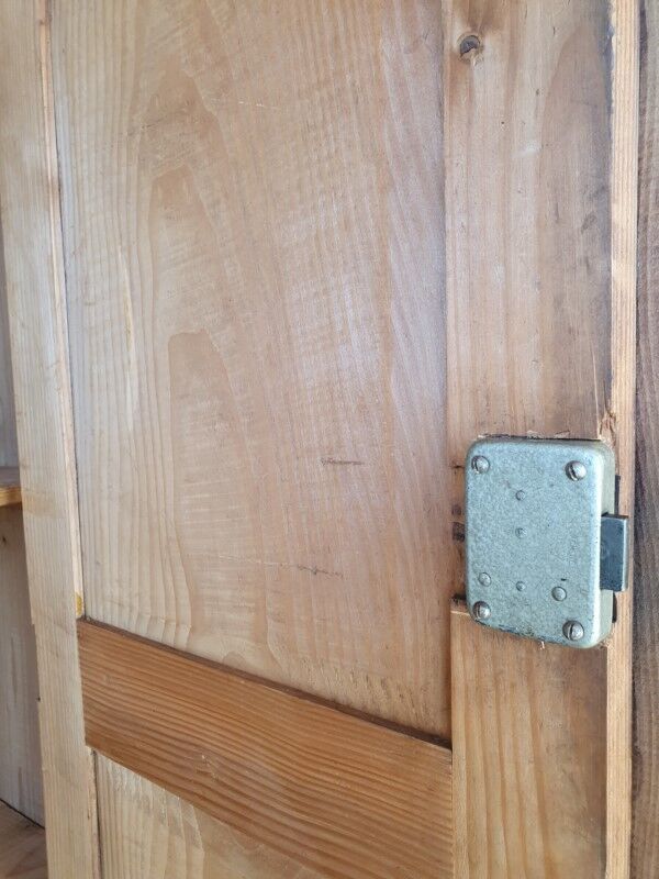 Small Parisian cabinet raw wood