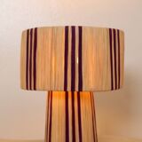 Lampe à poser en raphia naturel à rayures violettes