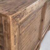 Ancien buffet en bois à trois portes (vers 1920)