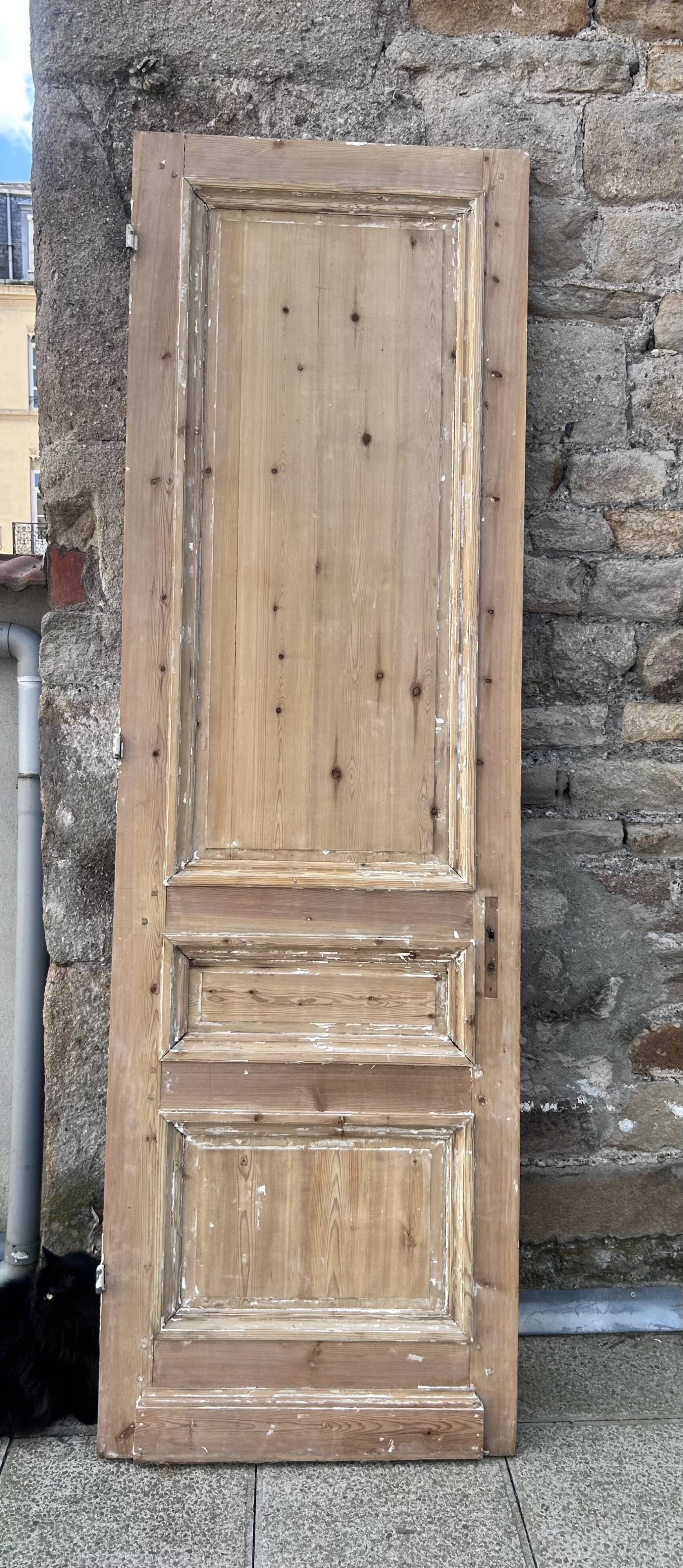 Haussmann-style door
