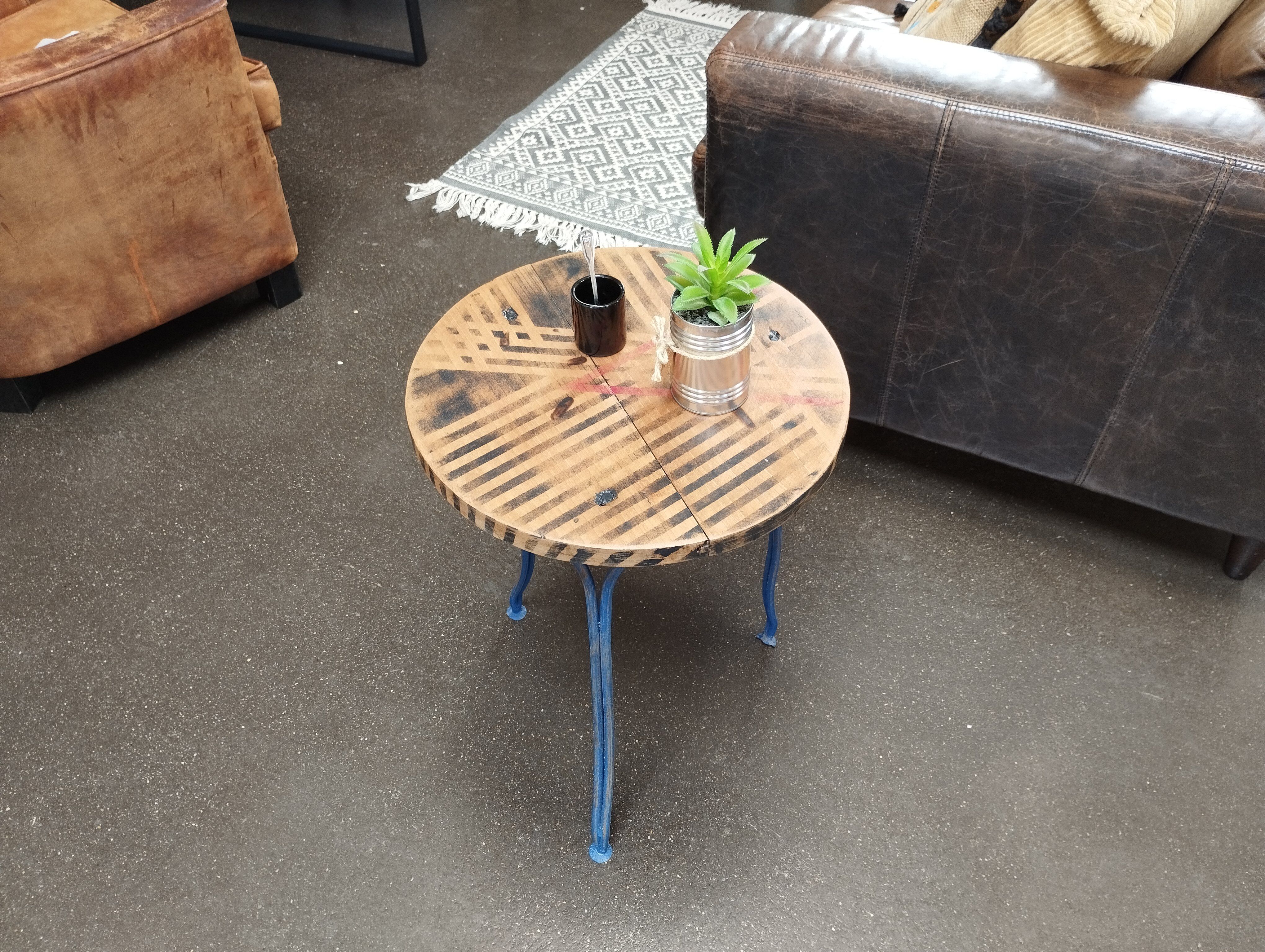 Industrial pedestal table