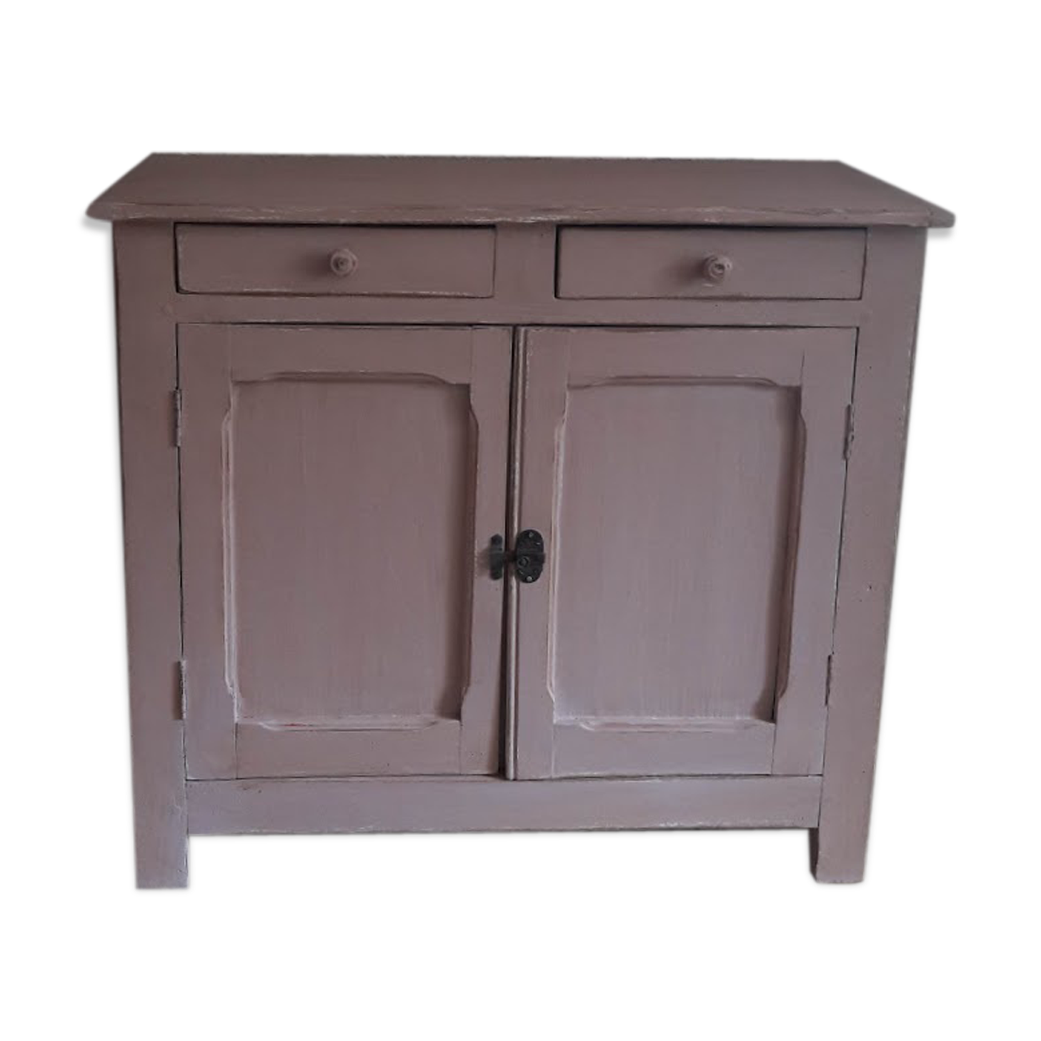 Pink parisian buffet