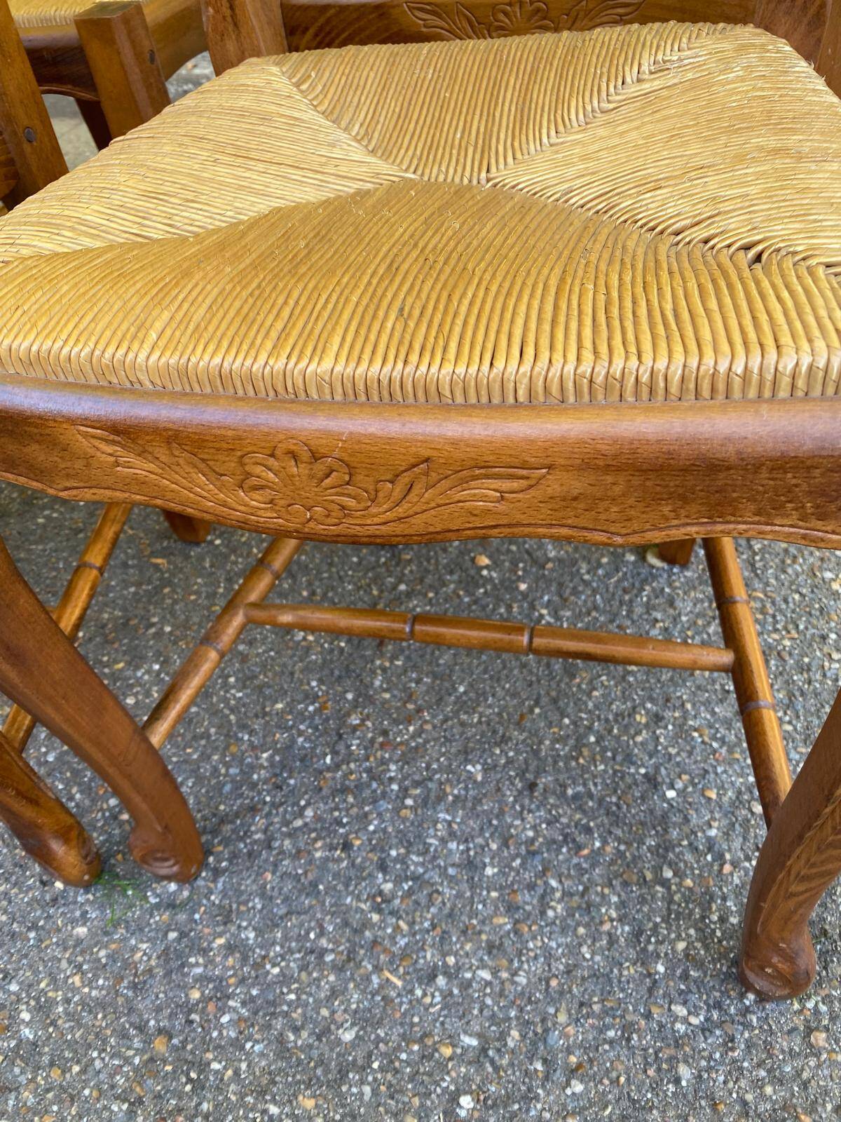 Set of 6 Provençal Louis XV chairs in solid oak with straw seats 198