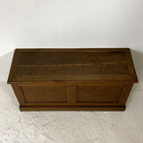 Solid wood toy chest