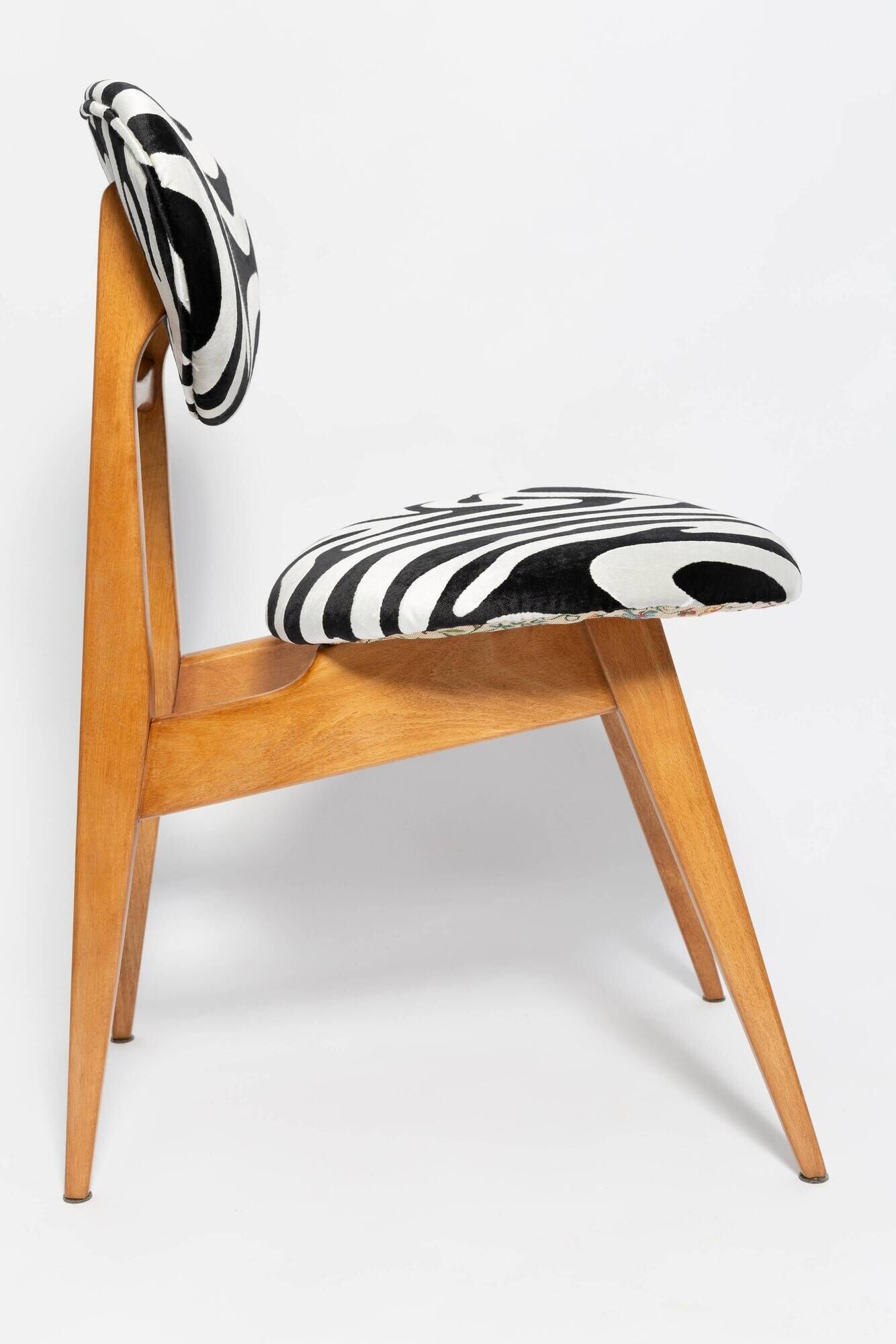 Mid-century zebra chair type 200/128 by Juliusz Kedziorek, Europe, 1960s